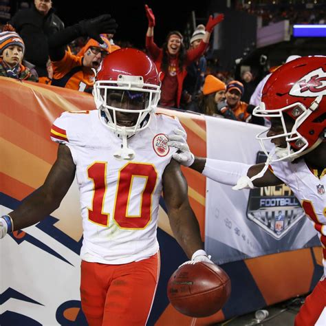 Tyreek Hill Joins Elite Company with Combination of Touchdowns Sunday | News, Scores, Highlights ...