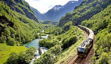 8 Beautiful Train Rides You Must Try in Europe - lifeberrys.com