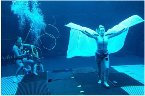 Avatar 2 Behind the Scene Still from Kate Winslet's Underwater Sequences is Breathtaking