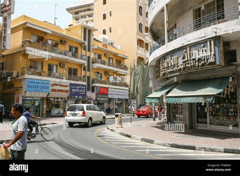 Electronics shops at bur dubai souk hi-res stock photography and images ...