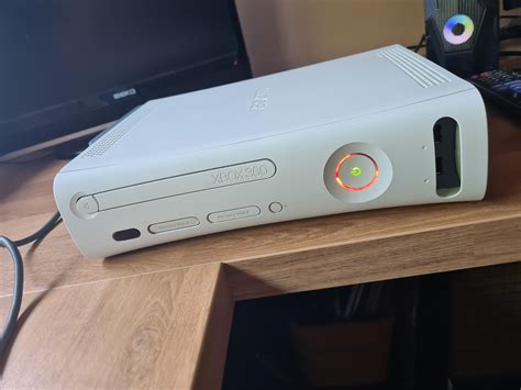 my xbox 360 jasper V1 just died after 13 years of gaming... : xbox360