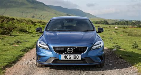 The New Volvo V40 2023 | Latest Car Reviews