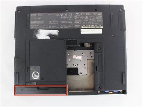 IBM ThinkPad 600E Keyboard Replacement - iFixit Repair Guide