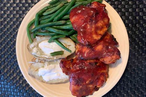 Broiled Chicken Thighs | Recipesdeal | Recipes