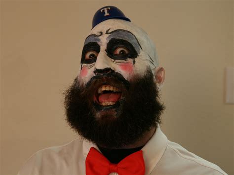 Scary Clown | Beard halloween costumes, Halloween beard, Halloween ...