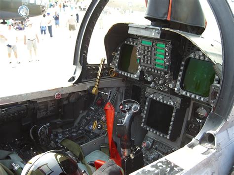 F18 Cockpit - F 18 Cockpit And Instrument Panel Nasa Dryden Flight Research Center Nasa Dfrc ...