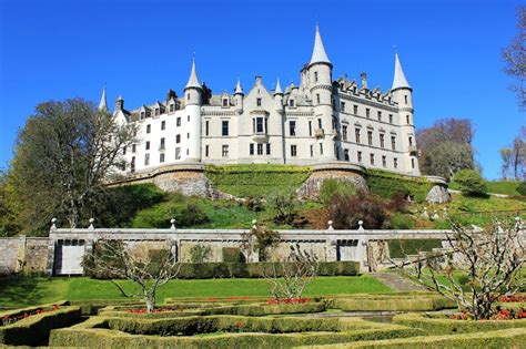 Dunrobin Castle, Scotland jigsaw puzzle in Castles puzzles on ...