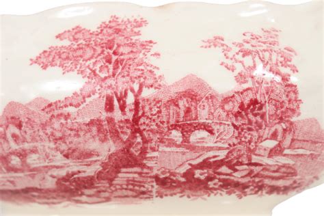 Red Transferware Ceramic Gravy Boat For Sale at 1stDibs | red wings ...