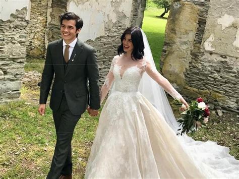 IN PHOTOS: Anne Curtis and Erwan Heussaff's wedding party | Celebrity ...