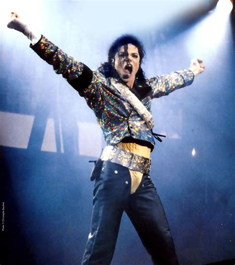 :D DANGEROUS WORLD TOUR ;) - Michael Jackson Photo (10457735) - Fanpop