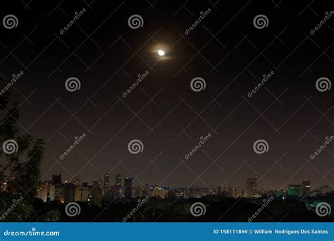 Sao Paulo skyline at night stock image. Image of south - 158111869