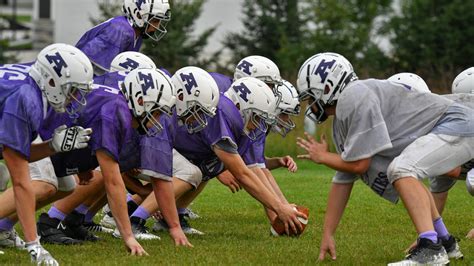 Albany high school football balances changes with traditions in 2022