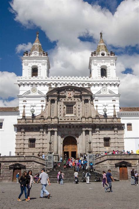 The Iglesia San Francisco in Historic Quito | Not Your Average American