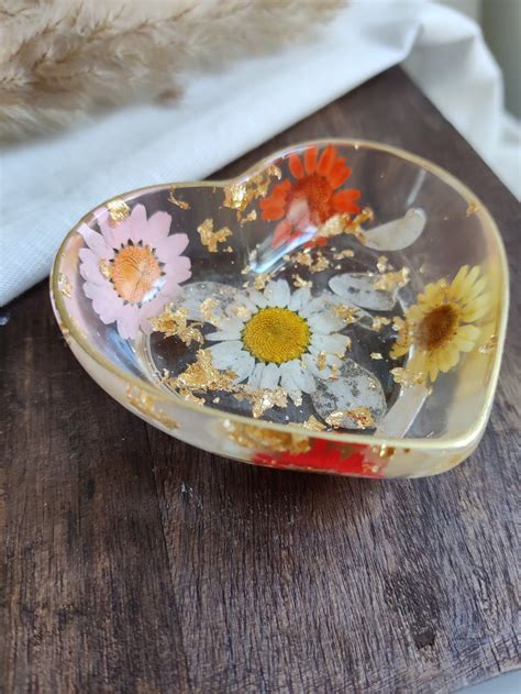 Resin jewelry bowl handmade bowl with dried flowers and gold | Etsy