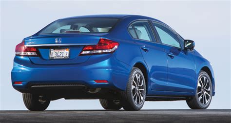 (Above): Exterior view of the 2014 Honda Civic, shown with options.