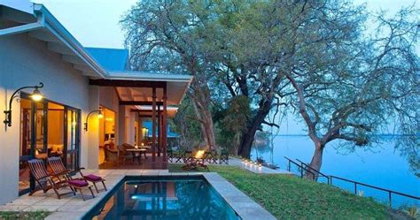 Zambia Safari: Lower Zambezi & South Luangwa National Park