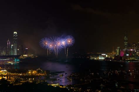 SHOGUN FIREWORKS BLOG: October 1st 2011 - Hong Kong Harbour