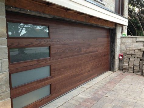 modern green garage doors - Google Search | Garage door design, Garage ...