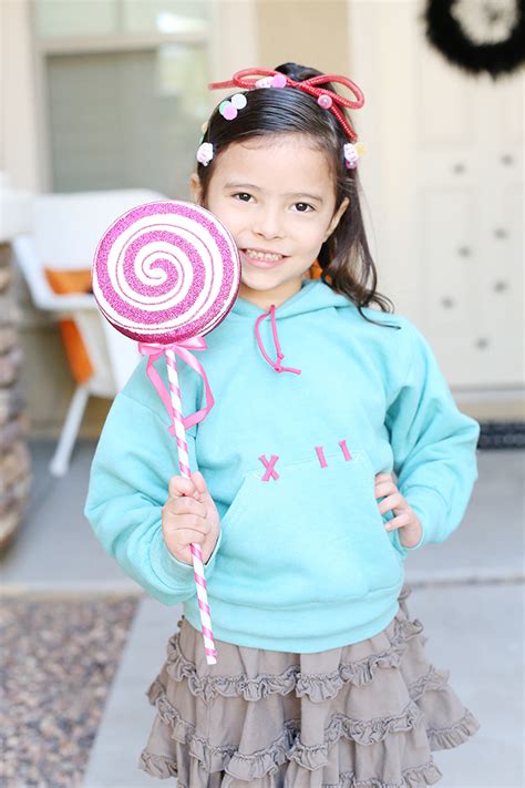 Halloween: DIY Vanellope Costume from Disney Wreck It Ralph - See ...