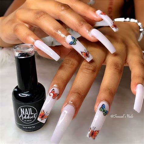 20+ Beautiful Acrylic Nail Designs - The Glossychic