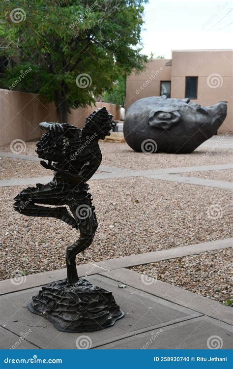 Sculpture Garden at Albuquerque Museum of Art and History in Albuquerque, New Mexico Editorial ...