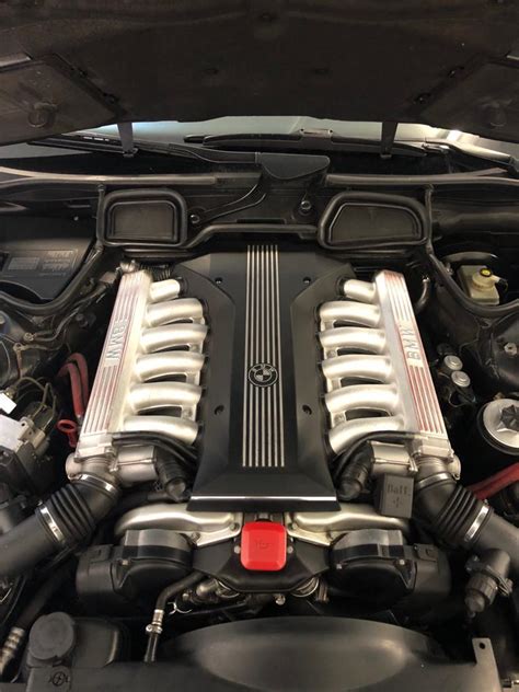 BMW 7 V12 engine : r/carporn