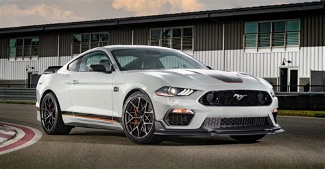 Experience the Classic Cool of the 2021 Ford Mustang – Crain Ford of ...