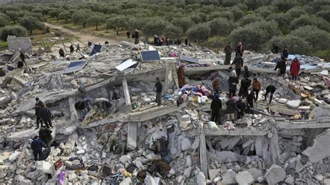 Rescuers Scramble in Turkey, Syria After Quake Kills 3,400 | Chicago ...