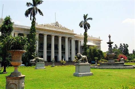 18 Historical Places In Kolkata That One Cannot Miss In 2023!