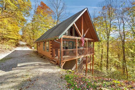 Chickadee Cabin - Hocking Hills Premier Cabins located in Hocking Hills, Ohio