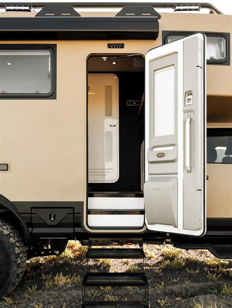 Storyteller Overland GXV HILT: A Heavy-Duty Yet Luxurious Camper Built ...