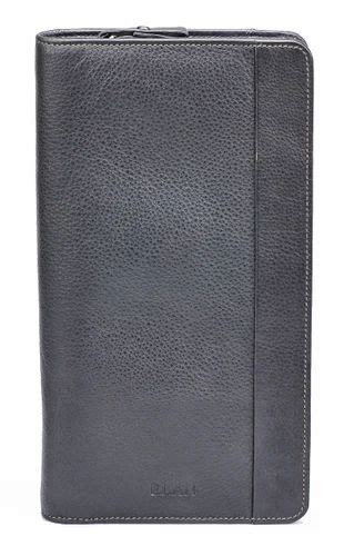 Zipper Leather Travel Wallets at best price in Thane by Ascent Designs Pvt. Ltd. | ID: 11500879688