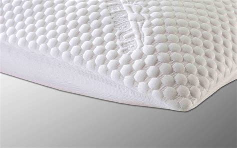 Tempur Cloud Pillow Review: A Place To Rest Your Head