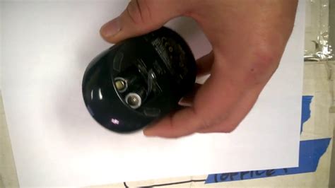 How To Change Battery In Wireless Mouse - How to change batteries in a ...