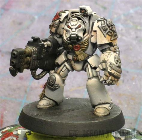 Deathwing Terminator with heavy flamer | Bone armor, Dark angels 40k, Space hulk deathwing