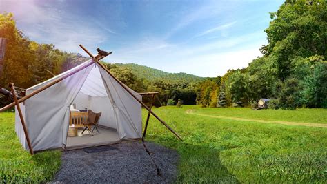 Glamping in Tennessee: Gatlinburg Under Canvas luxury tents