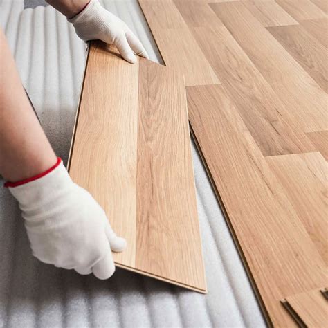 Laminate Flooring Brands to Avoid at All Costs (Answered)