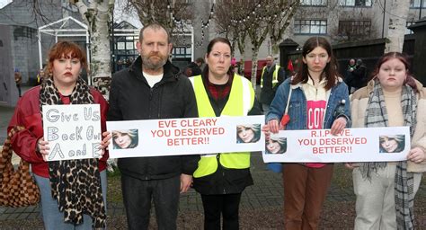 In Pictures: Largest-ever health protest takes place in Limerick city ...