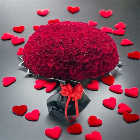 Flower Delivery Dubai | Same Day Flower Delivery Dubai | Carmel Flowers LLC