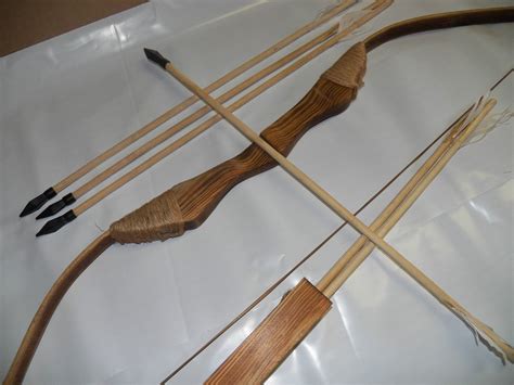 Wooden Bow Set with 3 Arrows | Wooden bow, Wooden bow and arrow, Bow set