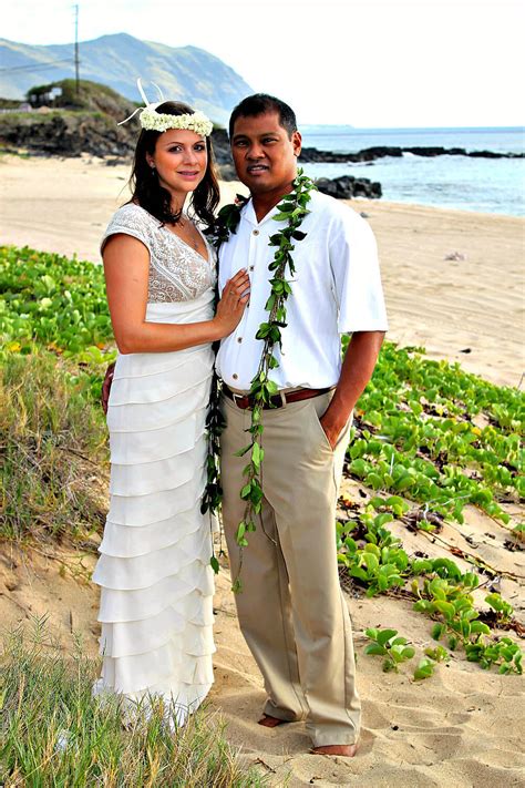 Plan a Hawaiian Wedding on Oahu