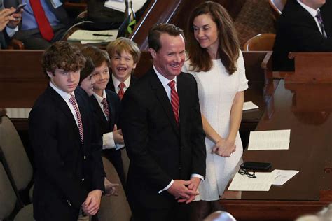 Rep. Dade Phelan resoundingly re-elected as Texas House speaker