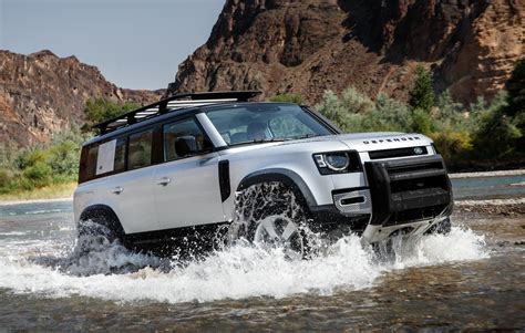 2020 Land Rover Defender officially unveiled – PerformanceDrive