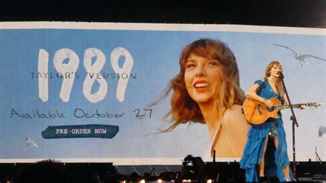 Taylor Swift Says '1989 (Taylor's Version)' Is Coming at L.A. Finale