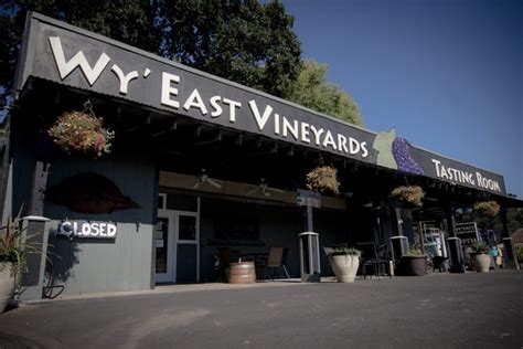 Vintages and vines: The 10 best wineries in Hood River Oregon