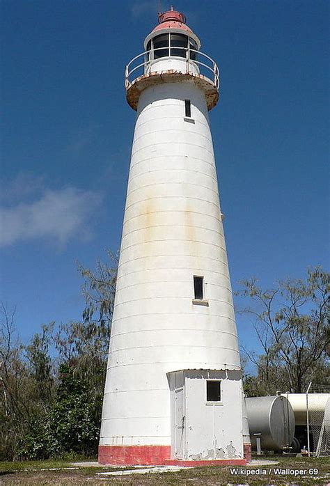 AU - Queensland - Coral Sea / Great Barrier Reef / Lady Elliot Island Old Lighthouse - World of ...