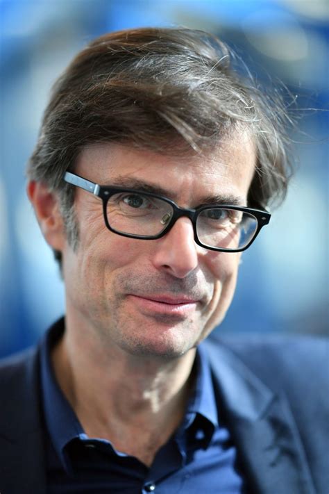 Robert Peston | Speakers for Schools