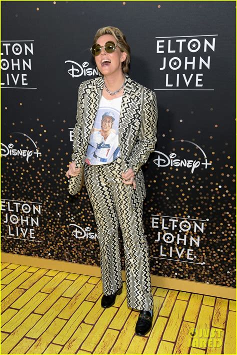 JoJo Siwa Rocks An Orange Feathered Look For 'Elton John Live' - See ...