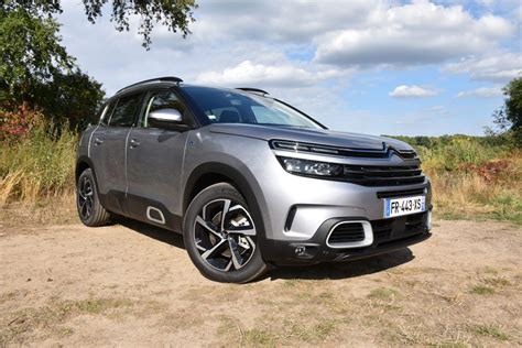 Essai Citroën C5 Aircross Hybride : que vaut le moins cher des SUV branchés de PSA