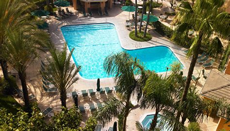 Sheraton Park Hotel at the Anaheim Resort | WestJet official site